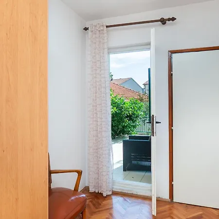 Apartament Polly *