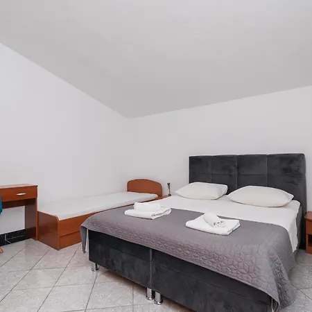 Polly Apartament Primošten