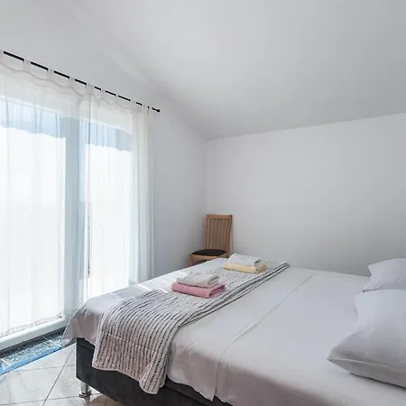 Polly Apartament Primošten